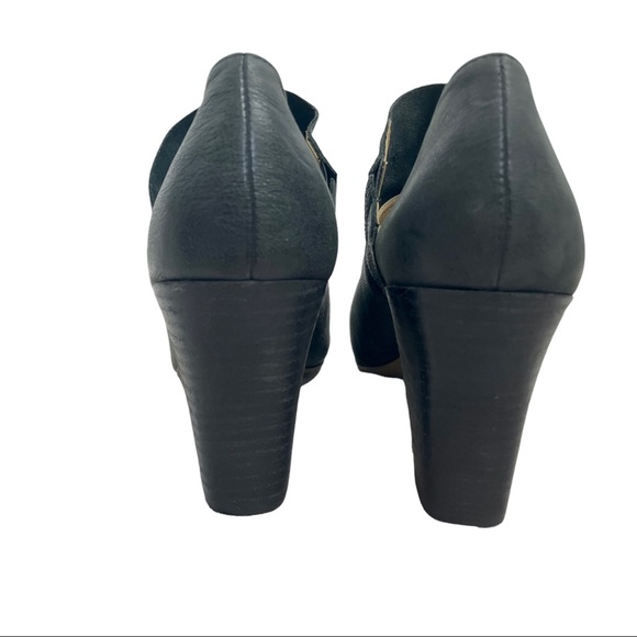 Me Too Women's Adam Tucker Black Leather McKenna Heel Sandal Bootie Size 6.5 - Picture 8 of 14